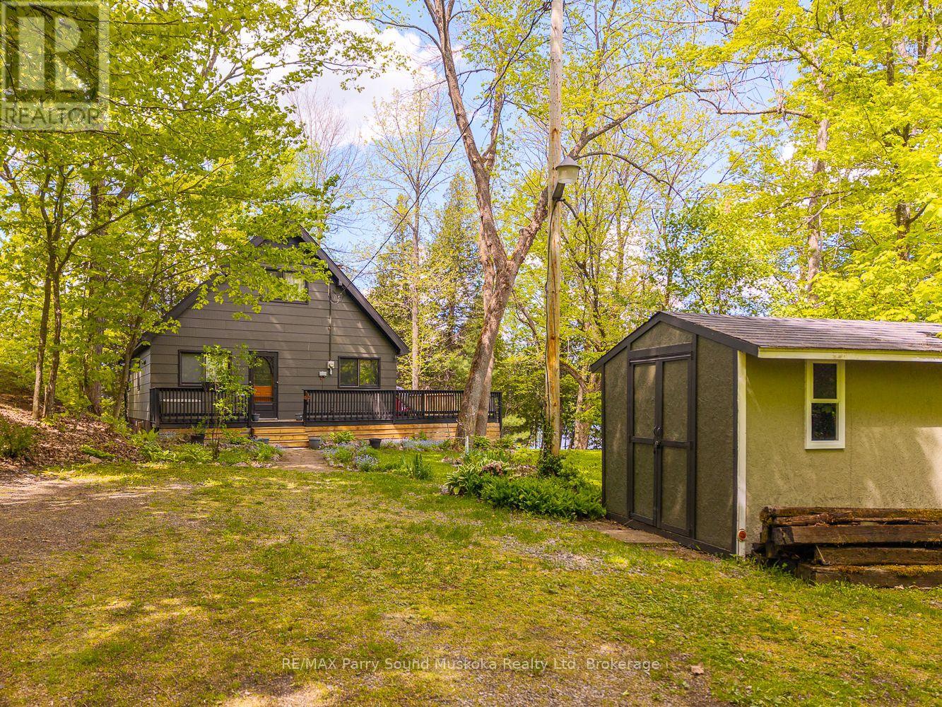 24 Pine Grove, Whitestone, Ontario  P0A 1G0 - Photo 8 - X12174806