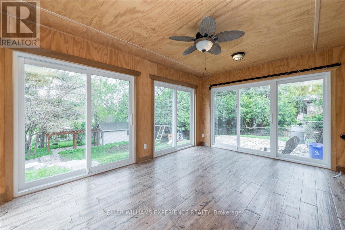 46 Eugenia Street, Barrie, Ontario  L4M 1P8 - Photo 34 - S12183375