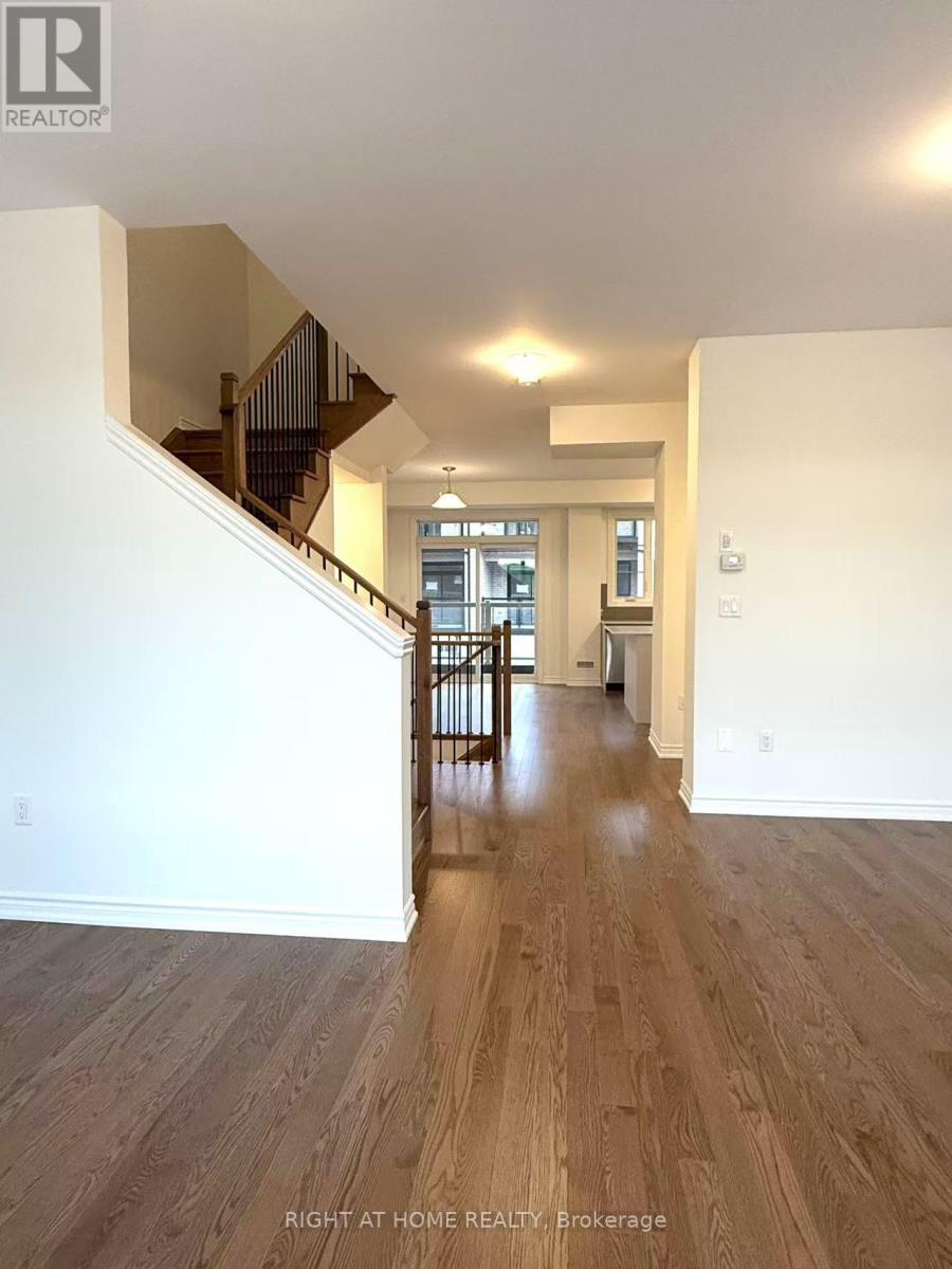1142 Wheat Boom Drive, Oakville, Ontario  L6H 8C2 - Photo 11 - W12183374