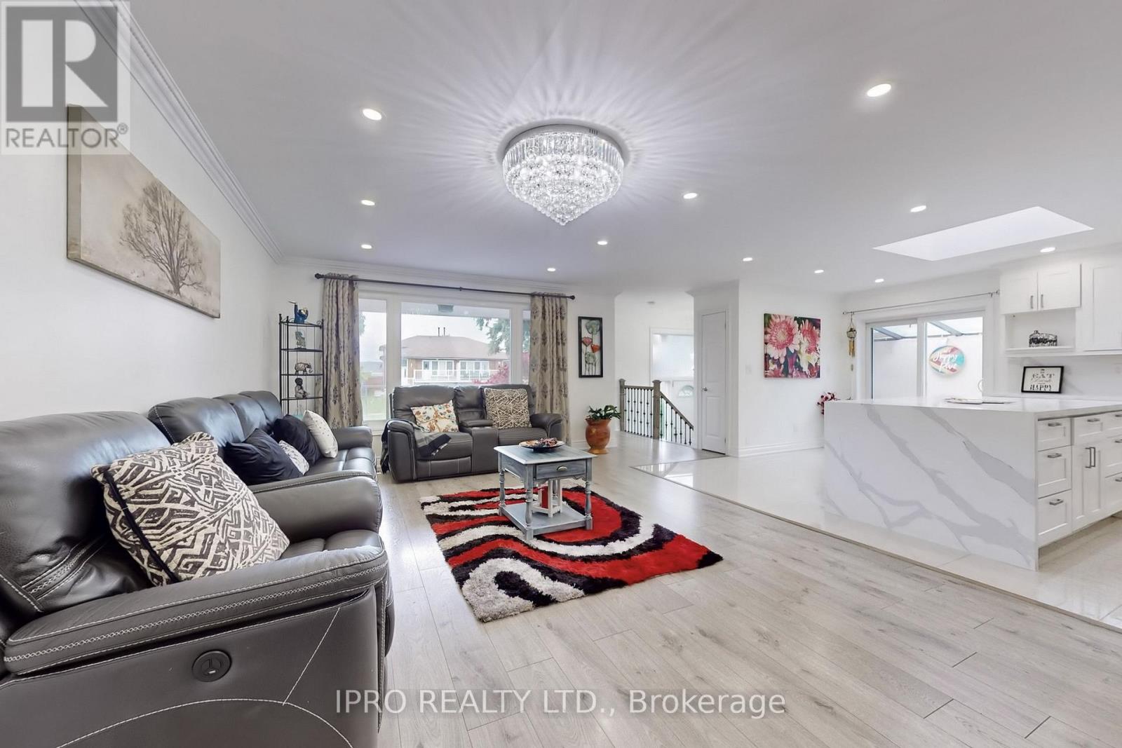 29 Clipper Road, Toronto, Ontario  M2J 4C8 - Photo 11 - C12177778