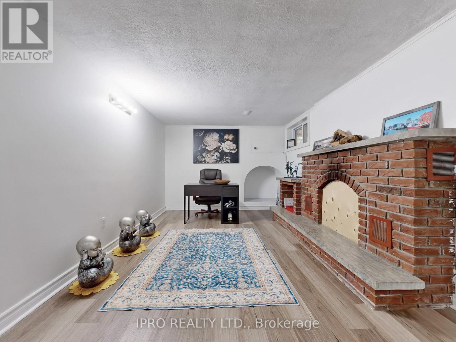 29 Clipper Road, Toronto, Ontario  M2J 4C8 - Photo 35 - C12177778
