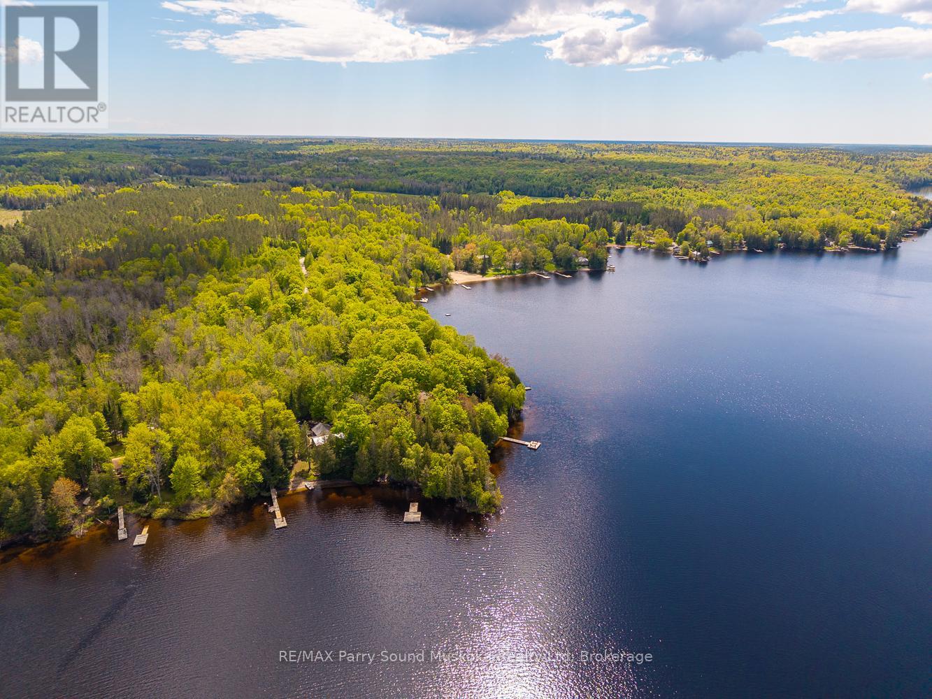 24 Pine Grove, Whitestone, Ontario  P0A 1G0 - Photo 4 - X12174806
