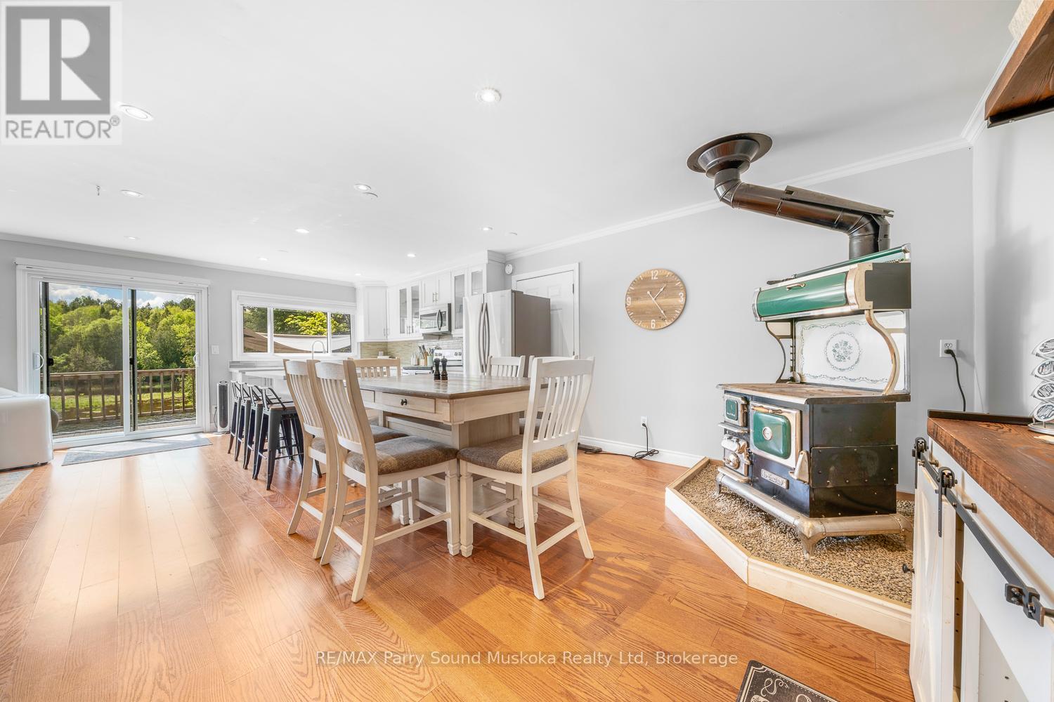57 Shady Maple Trail, Whitestone, Ontario  P0A 1G0 - Photo 11 - X12183398