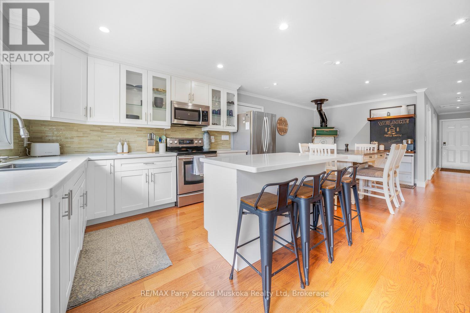 57 Shady Maple Trail, Whitestone, Ontario  P0A 1G0 - Photo 12 - X12183398
