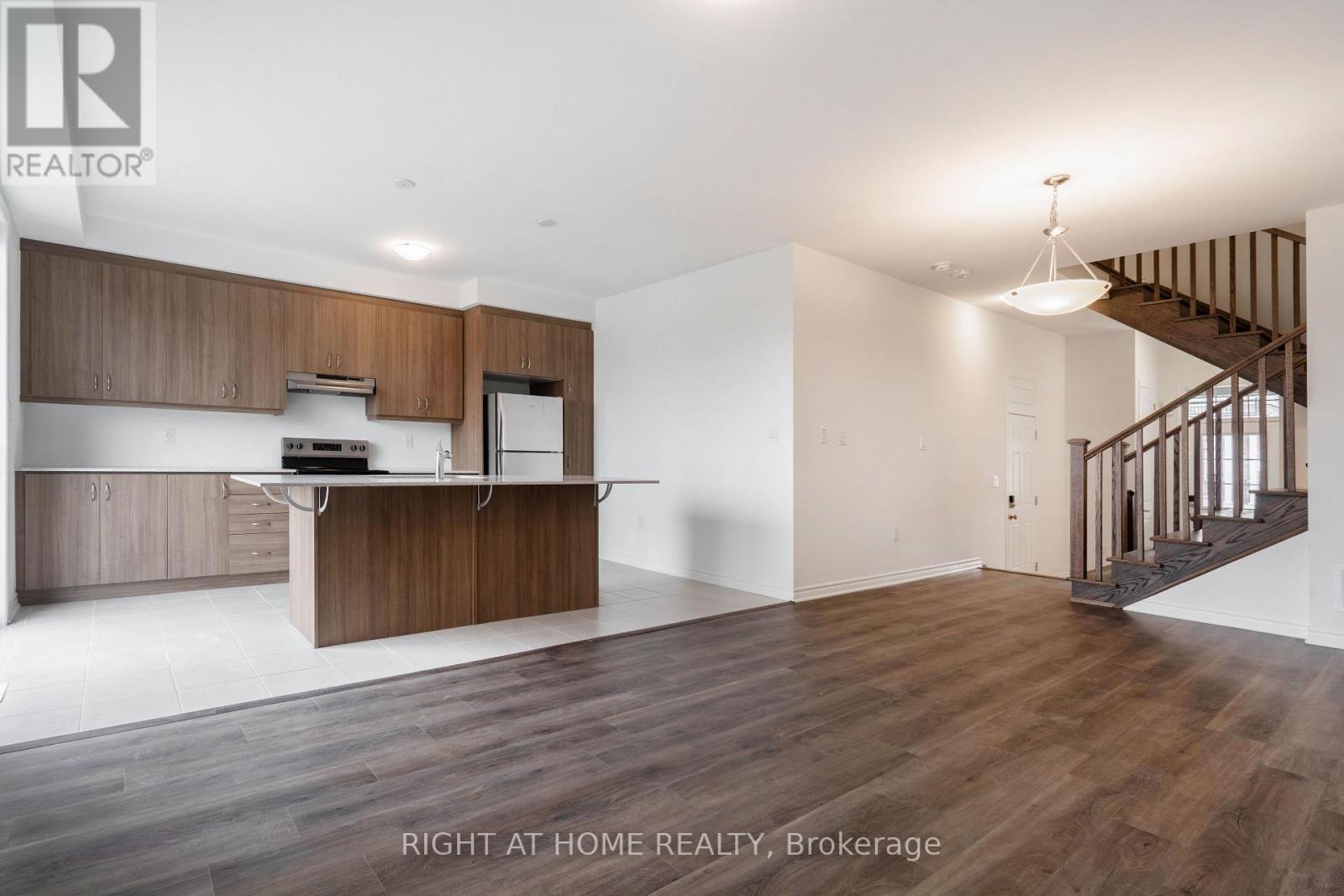 1169 Stirling Todd Terrace, Milton, Ontario  L9E 2E2 - Photo 6 - W12183397