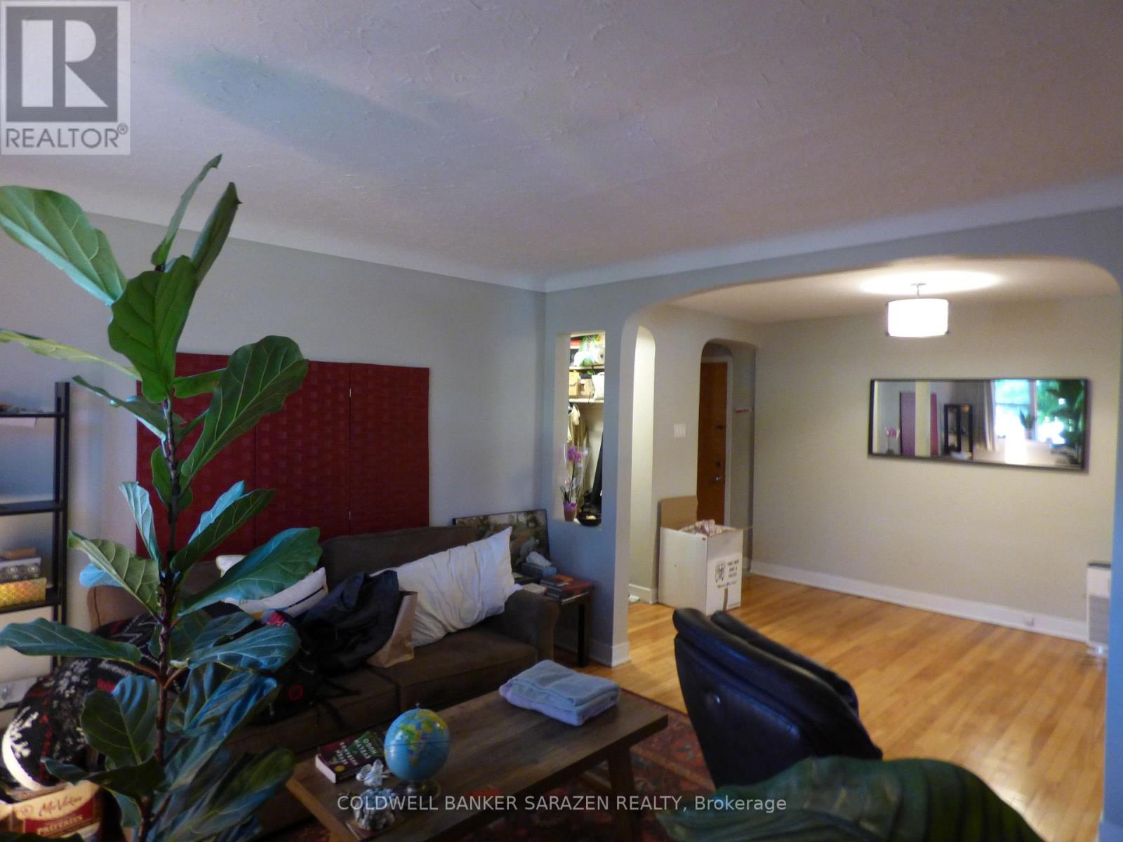 2 - 682 Irene Crescent, Ottawa, Ontario  K1Z 7J1 - Photo 11 - X12183414