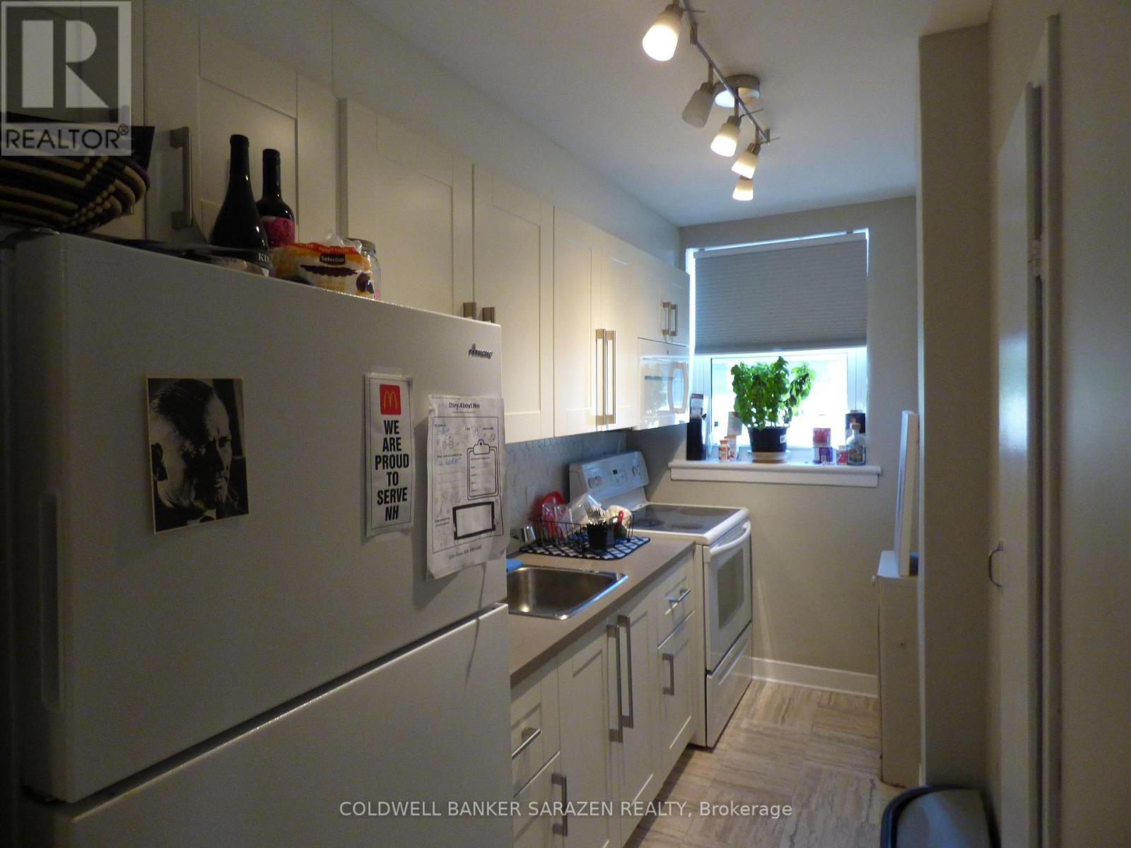 2 - 682 Irene Crescent, Ottawa, Ontario  K1Z 7J1 - Photo 14 - X12183414