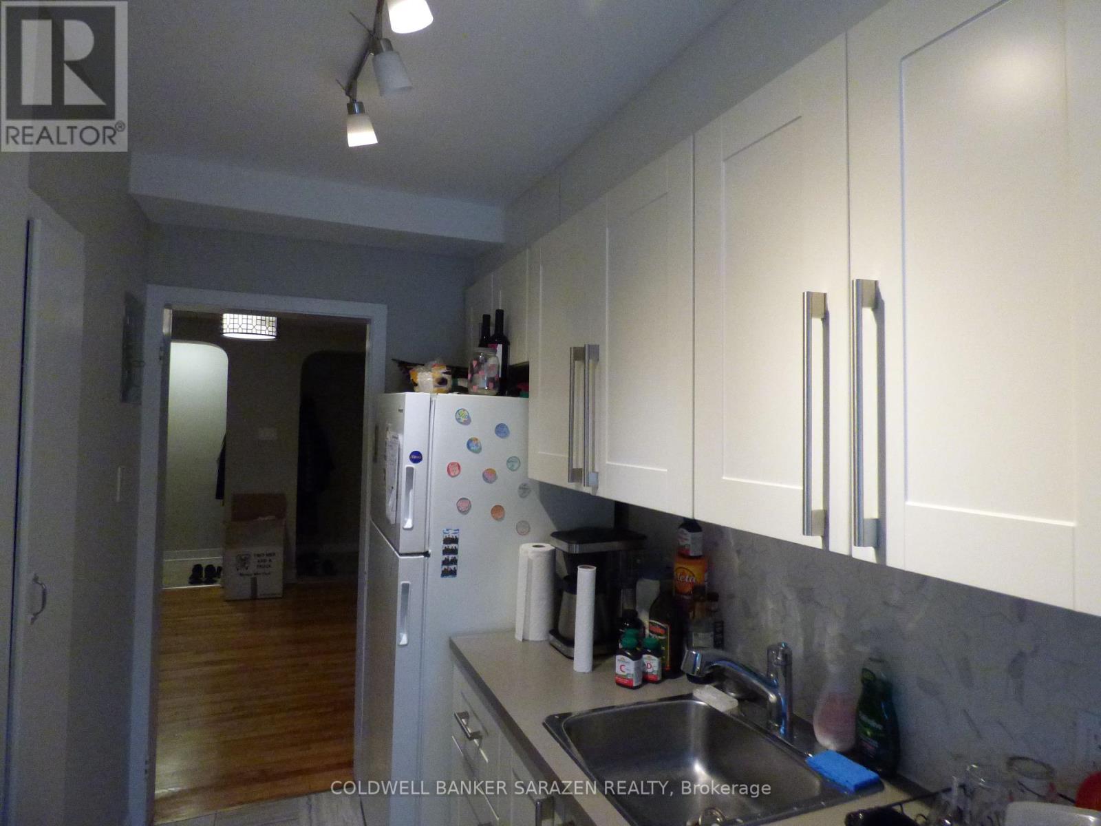 2 - 682 Irene Crescent, Ottawa, Ontario  K1Z 7J1 - Photo 16 - X12183414