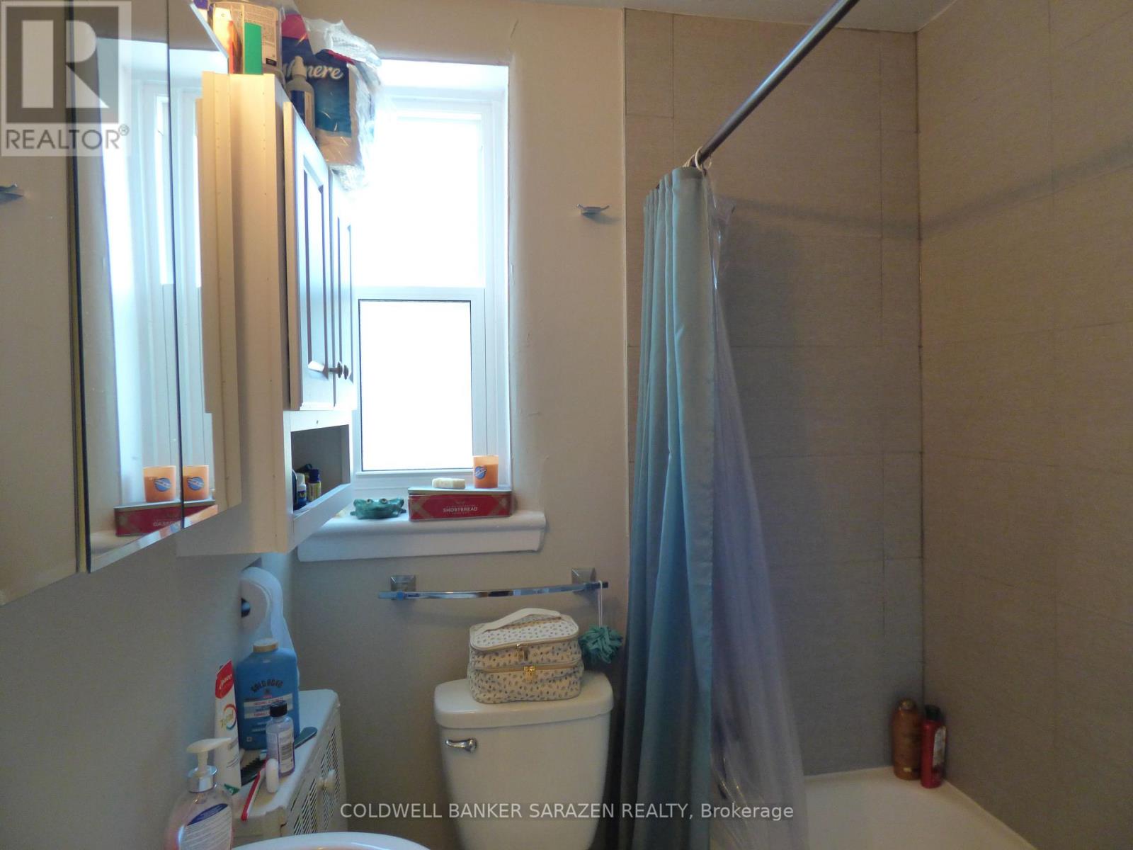 2 - 682 Irene Crescent, Ottawa, Ontario  K1Z 7J1 - Photo 17 - X12183414