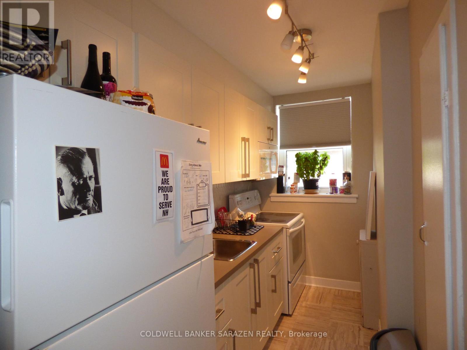 2 - 682 Irene Crescent, Ottawa, Ontario  K1Z 7J1 - Photo 22 - X12183414