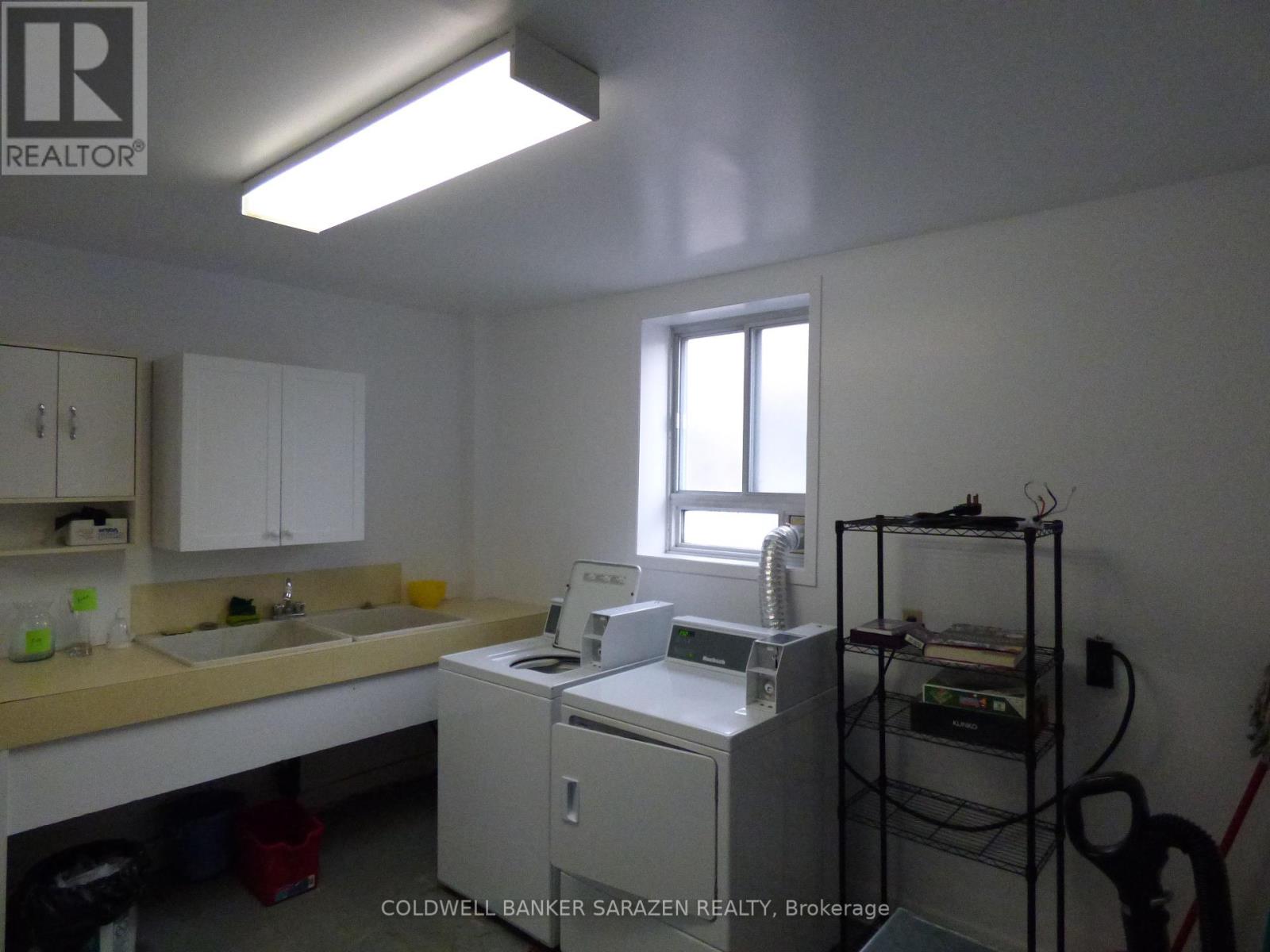 2 - 682 Irene Crescent, Ottawa, Ontario  K1Z 7J1 - Photo 44 - X12183414