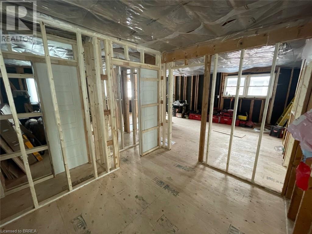 Property at 94 SEVENTH Avenue image 5