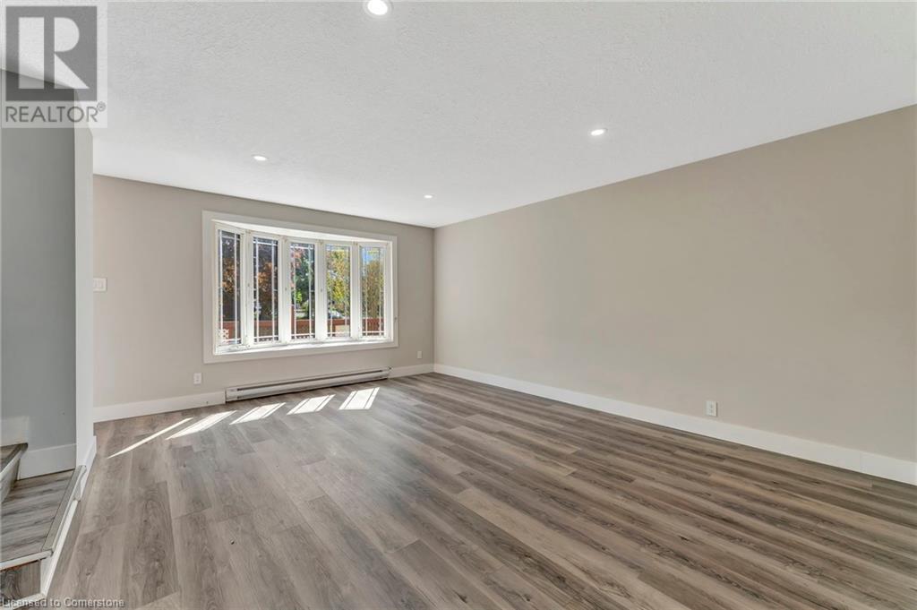 143 Rouse Avenue, Cambridge, Ontario  N1R 4M9 - Photo 8 - 40729771