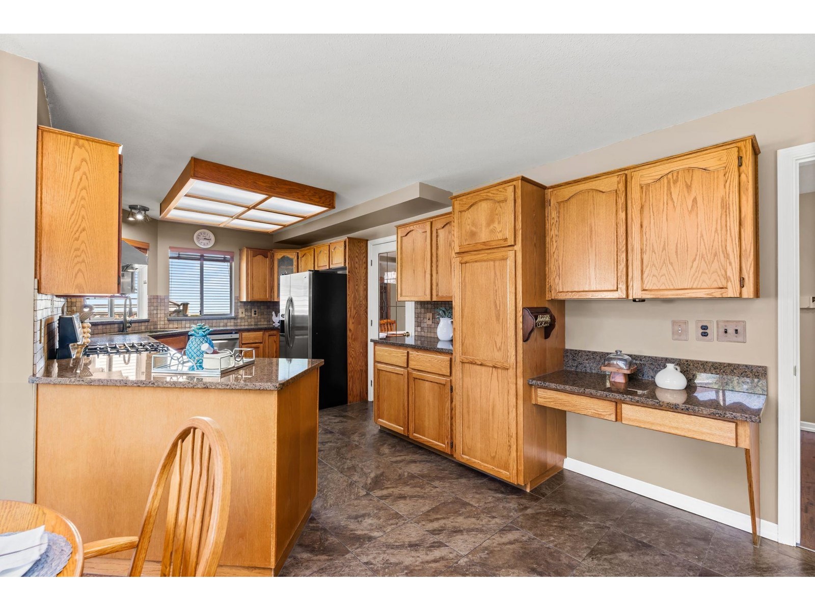 18687 56a Avenue, Surrey, British Columbia  V3S 7Y2 - Photo 28 - R3006981