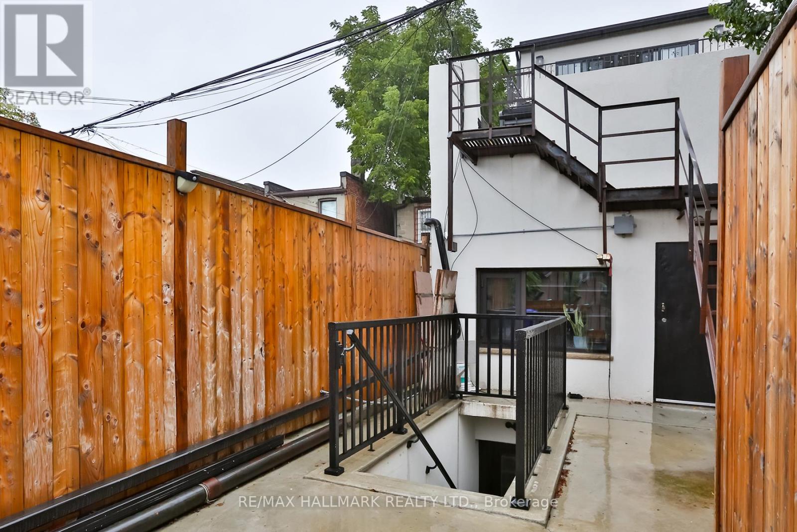 BSMT - 80A MACKAY AVENUE, Toronto, Ontario