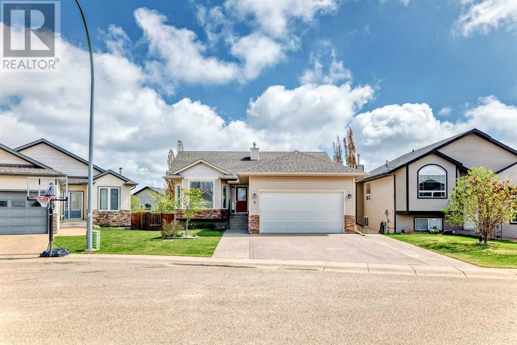 5 Logan Court, Sylvan Lake, Alberta  T4S 2P4 - Photo 36 - A2220763