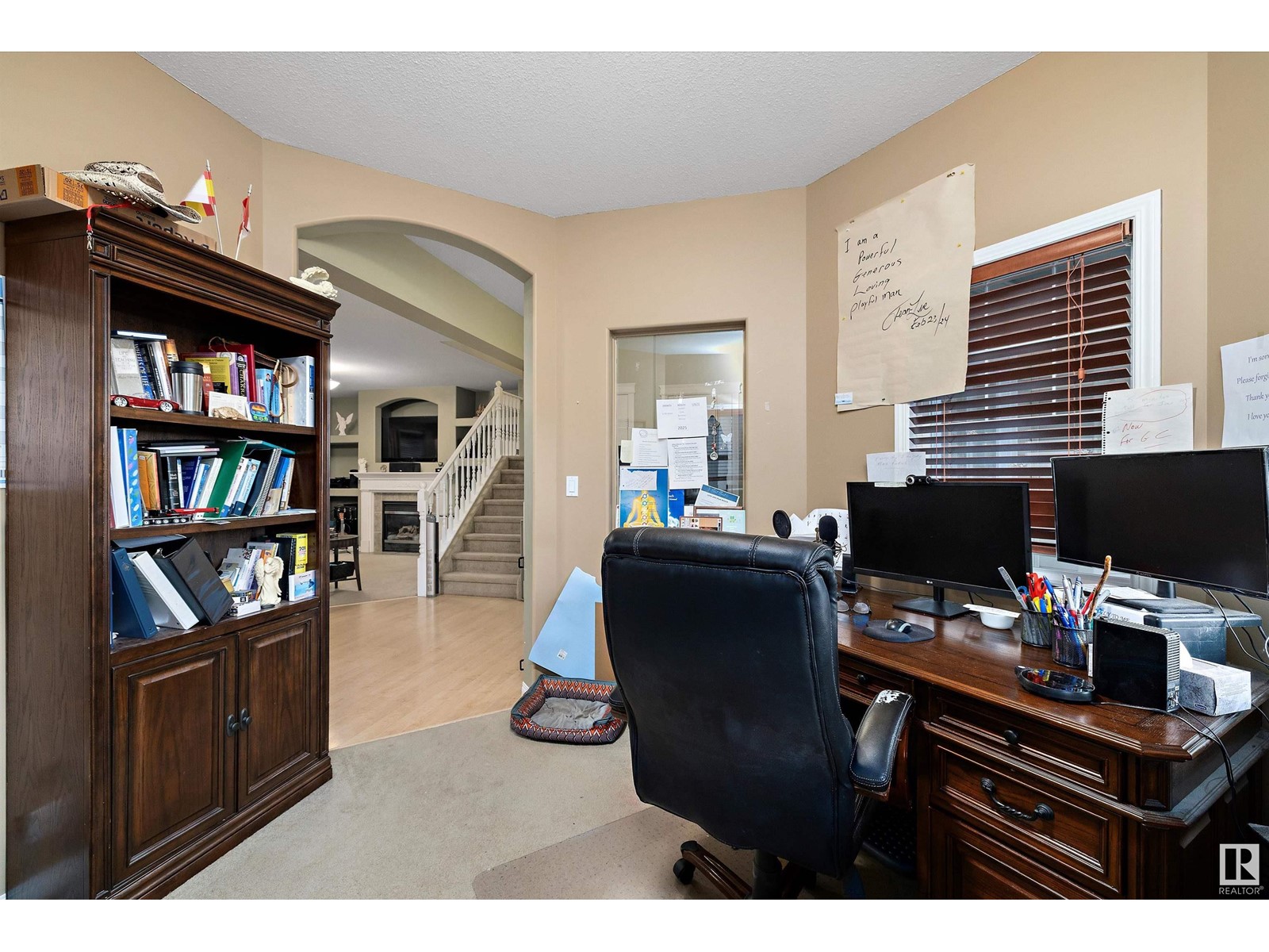 Property at 17808 109 ST NW image 3