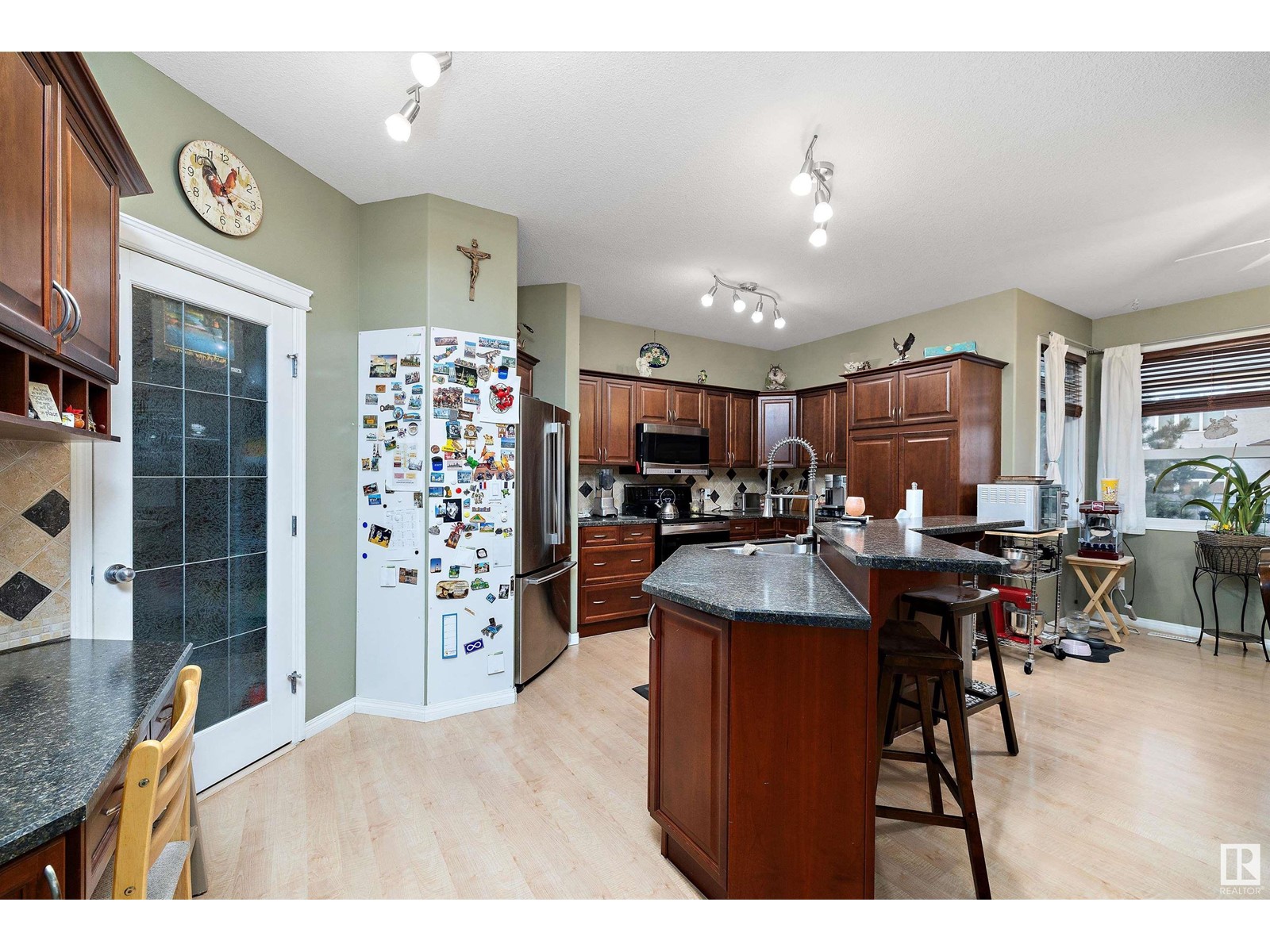 Property at 17808 109 ST NW image 5