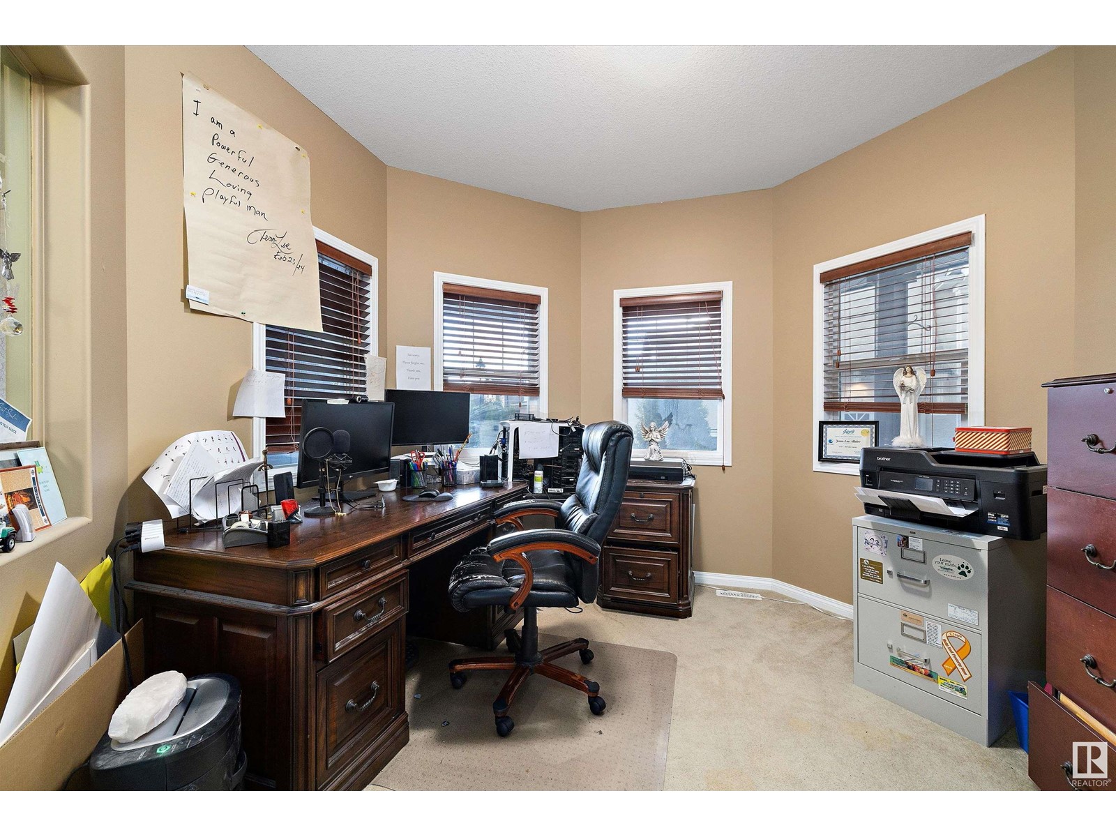 Property at 17808 109 ST NW image 2
