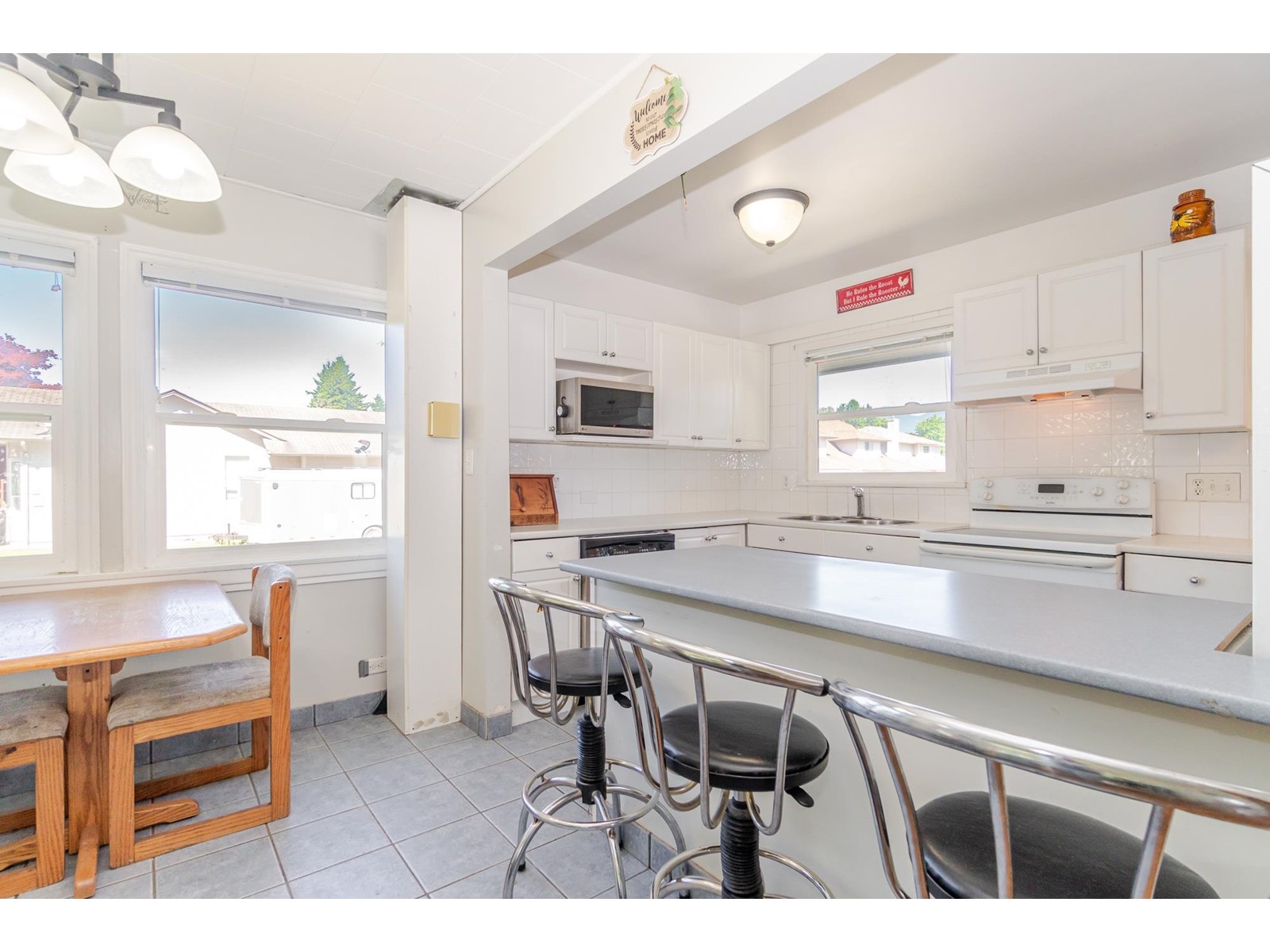 45375 Crescent Drive, Chilliwack Proper West, Chilliwack, British Columbia  V2P 1G5 - Photo 7 - R3008608