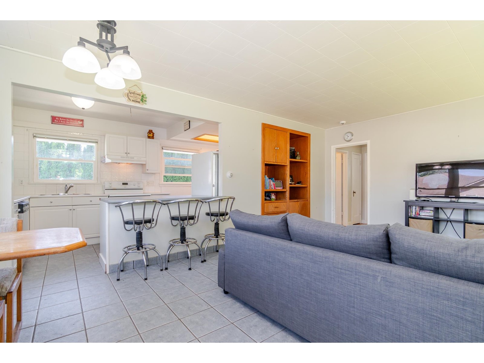 45375 Crescent Drive, Chilliwack Proper West, Chilliwack, British Columbia  V2P 1G5 - Photo 4 - R3008608