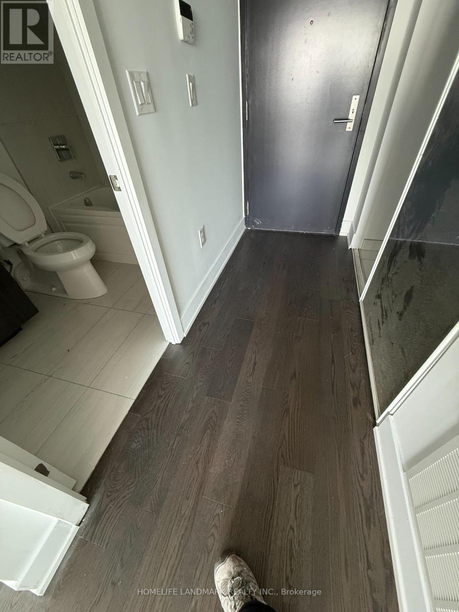 4004 - 955 Bay Street, Toronto, Ontario  M5S 0C6 - Photo 6 - C12183443