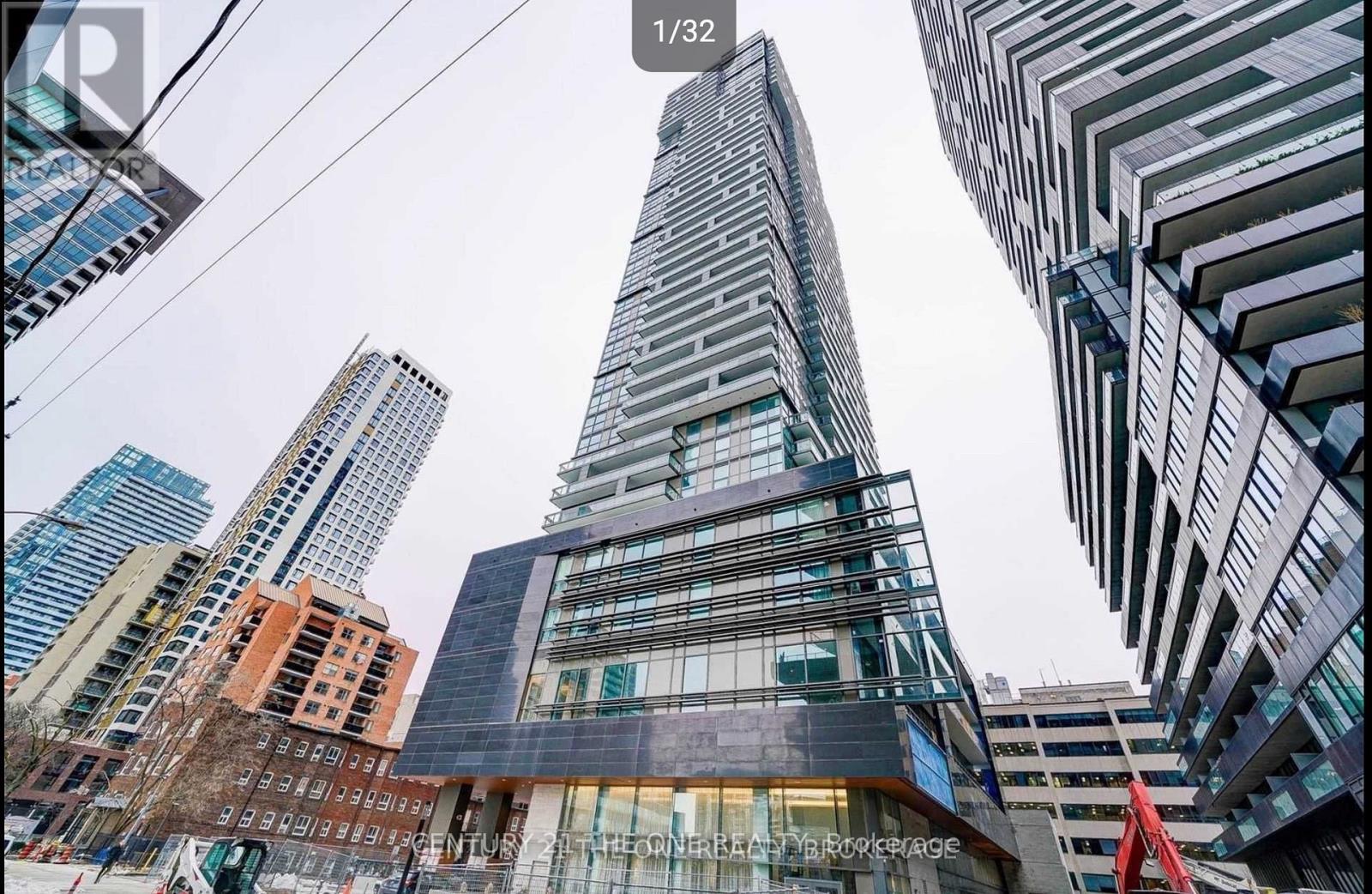4110 - 39 ROEHAMPTON AVENUE, Toronto, Ontario