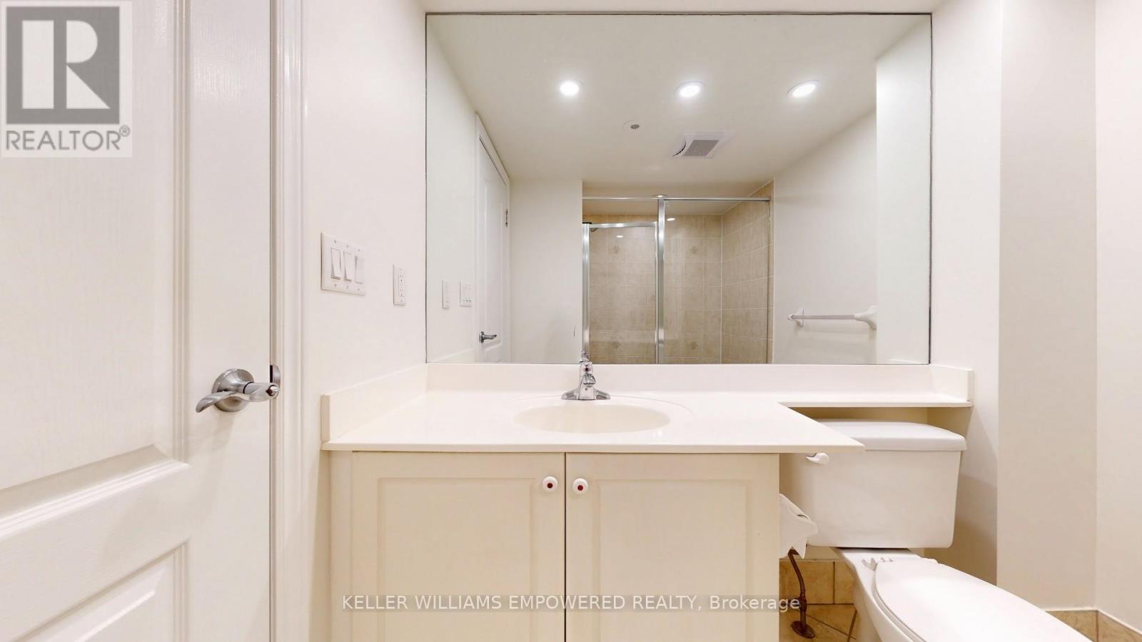 Th 3 - 68 Suncrest Boulevard, Markham, Ontario  L3T 7Y1 - Photo 20 - N12183431