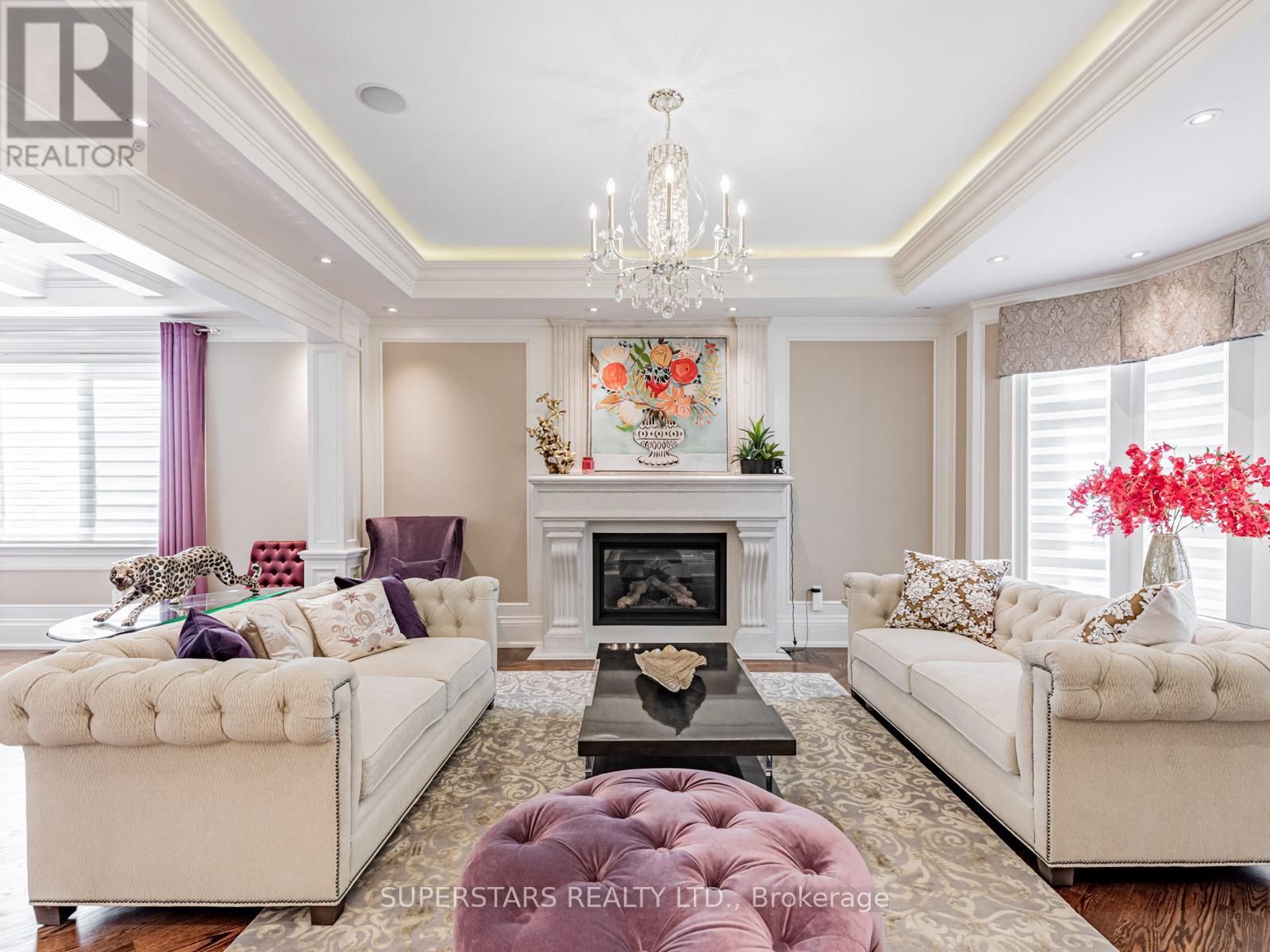 17 Westwood Lane, Richmond Hill, Ontario  L4C 6X4 - Photo 14 - N12183460