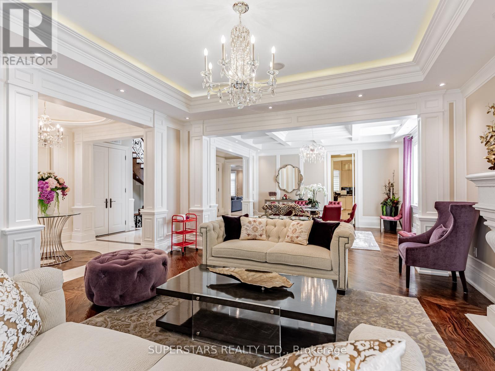 17 Westwood Lane, Richmond Hill, Ontario  L4C 6X4 - Photo 15 - N12183460