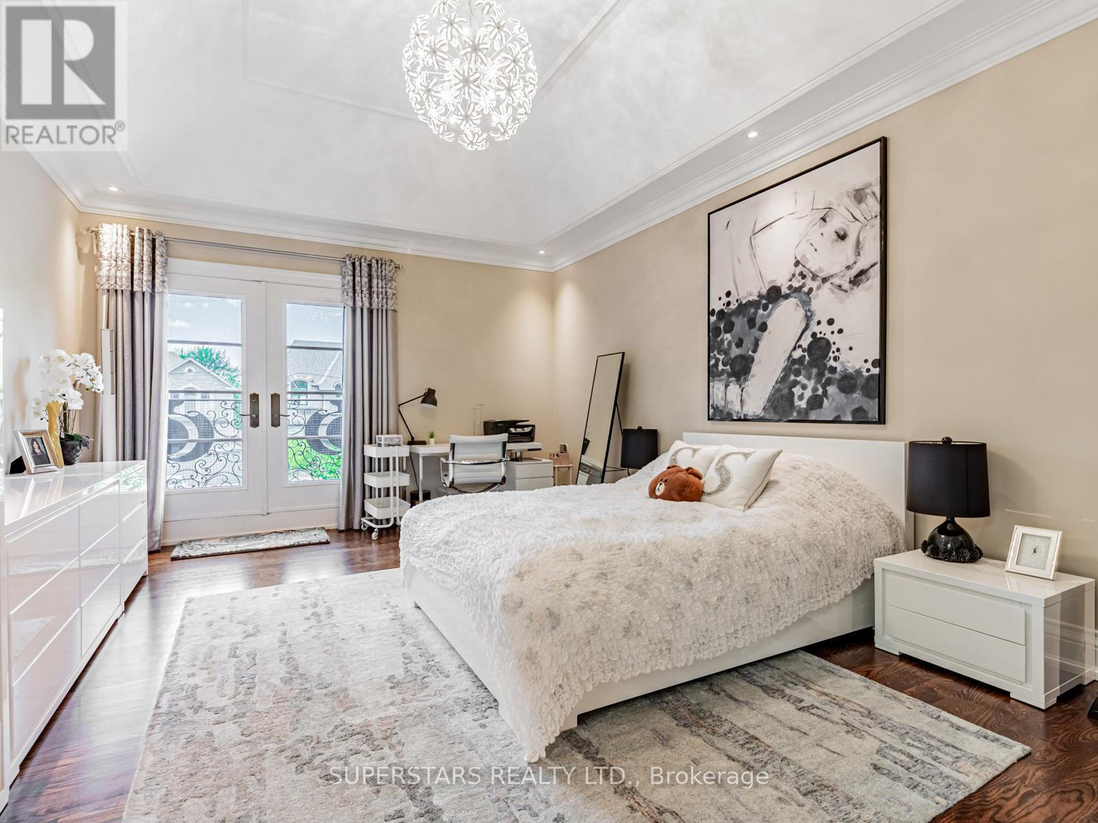 17 Westwood Lane, Richmond Hill, Ontario  L4C 6X4 - Photo 18 - N12183460