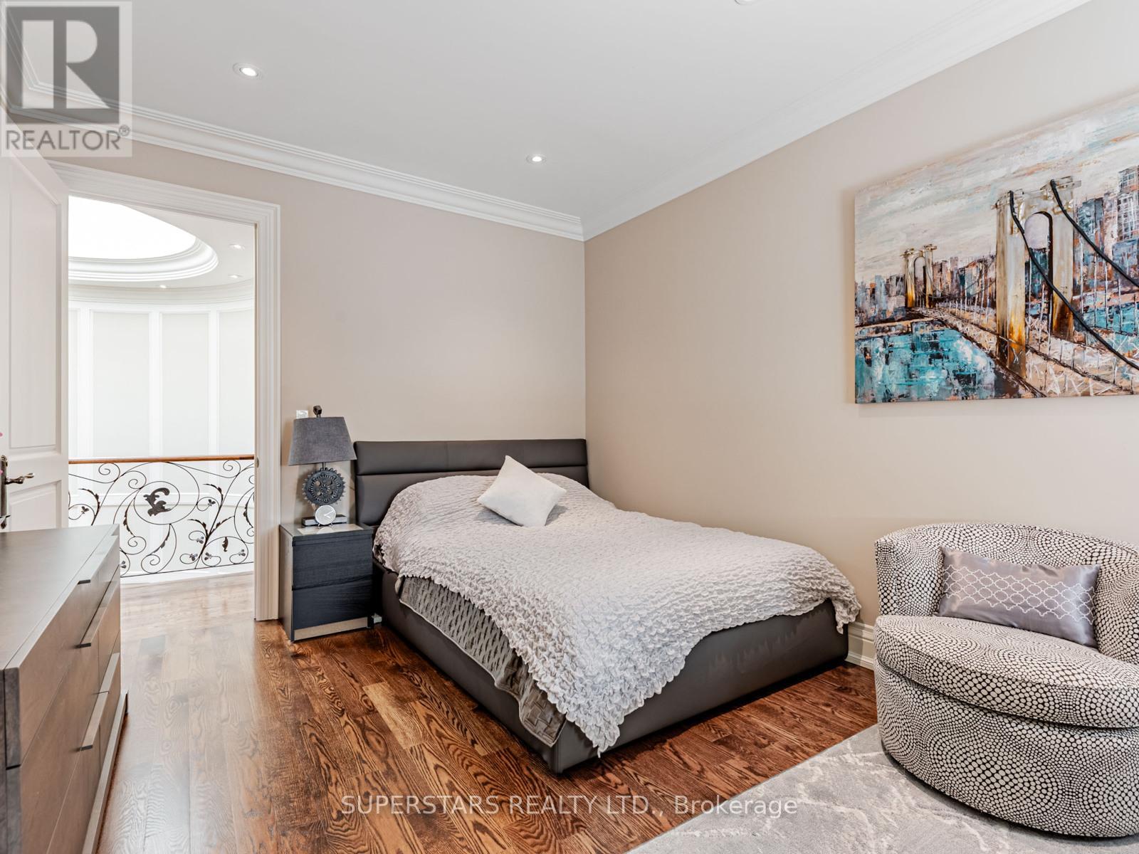 17 Westwood Lane, Richmond Hill, Ontario  L4C 6X4 - Photo 27 - N12183460