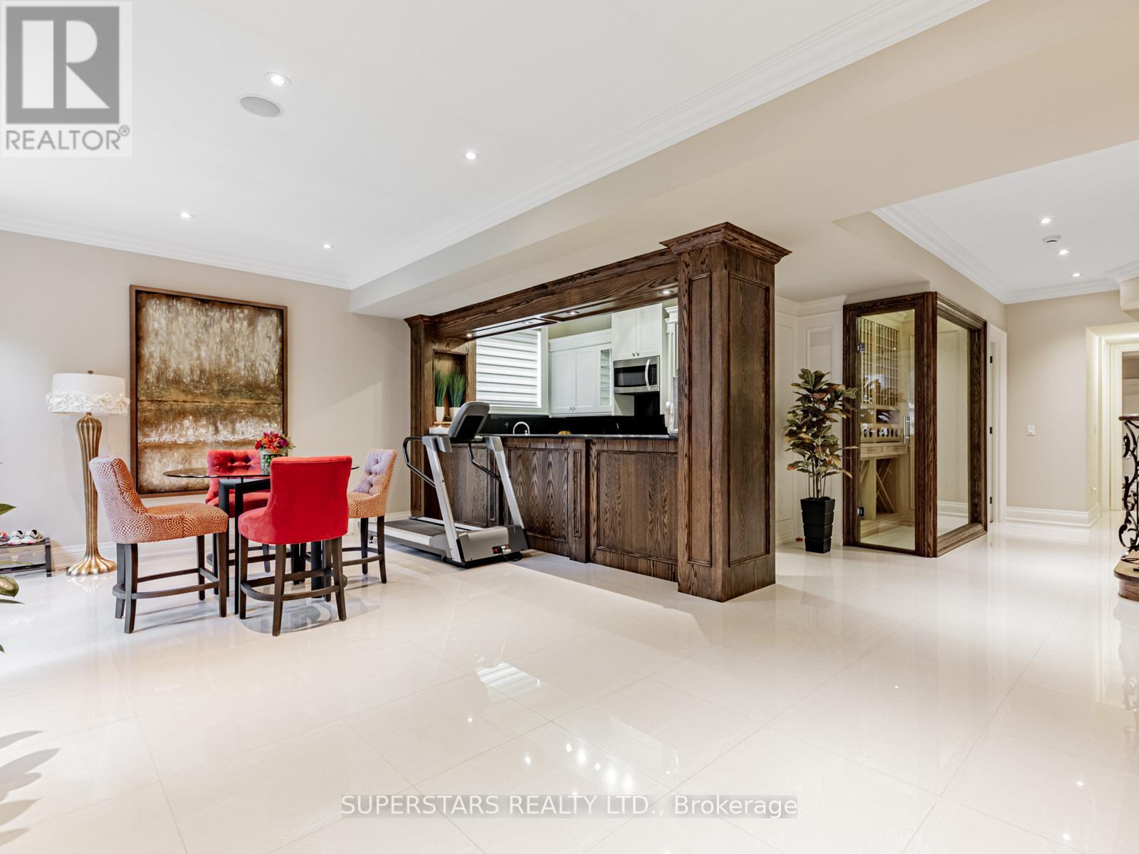 17 Westwood Lane, Richmond Hill, Ontario  L4C 6X4 - Photo 41 - N12183460