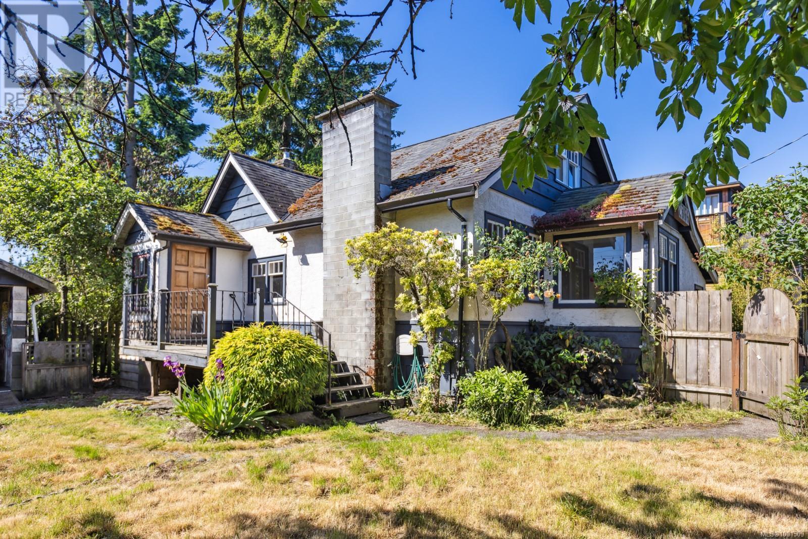 2856 Rose St, Chemainus, British Columbia