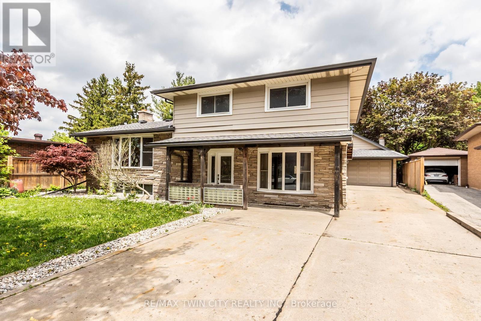 Property at 413 CARSON DRIVE image 2