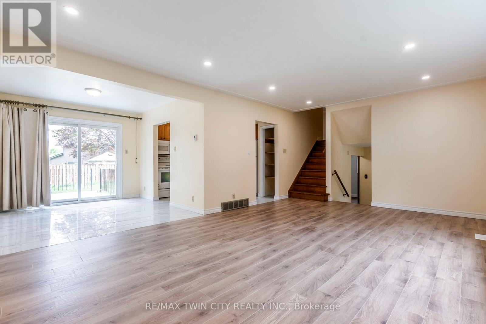 Property at 413 CARSON DRIVE image 5