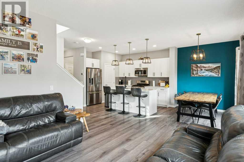 24 Paint Horse Crescent, Cochrane, Alberta  T4C 2V7 - Photo 10 - A2217857
