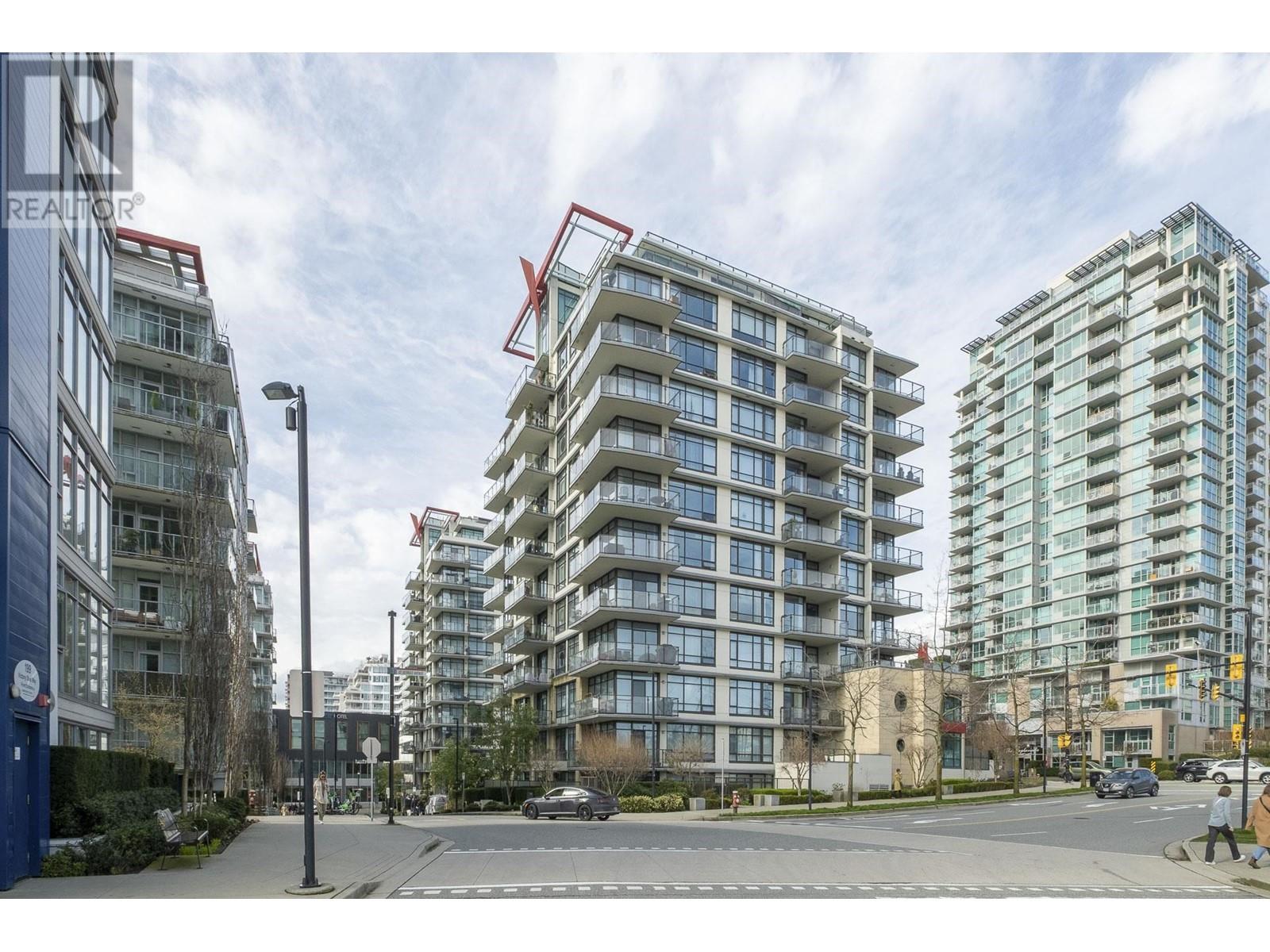 502 172 Victory Ship Way, North Vancouver, British Columbia  V7L 0B5 - Photo 1 - R3004307