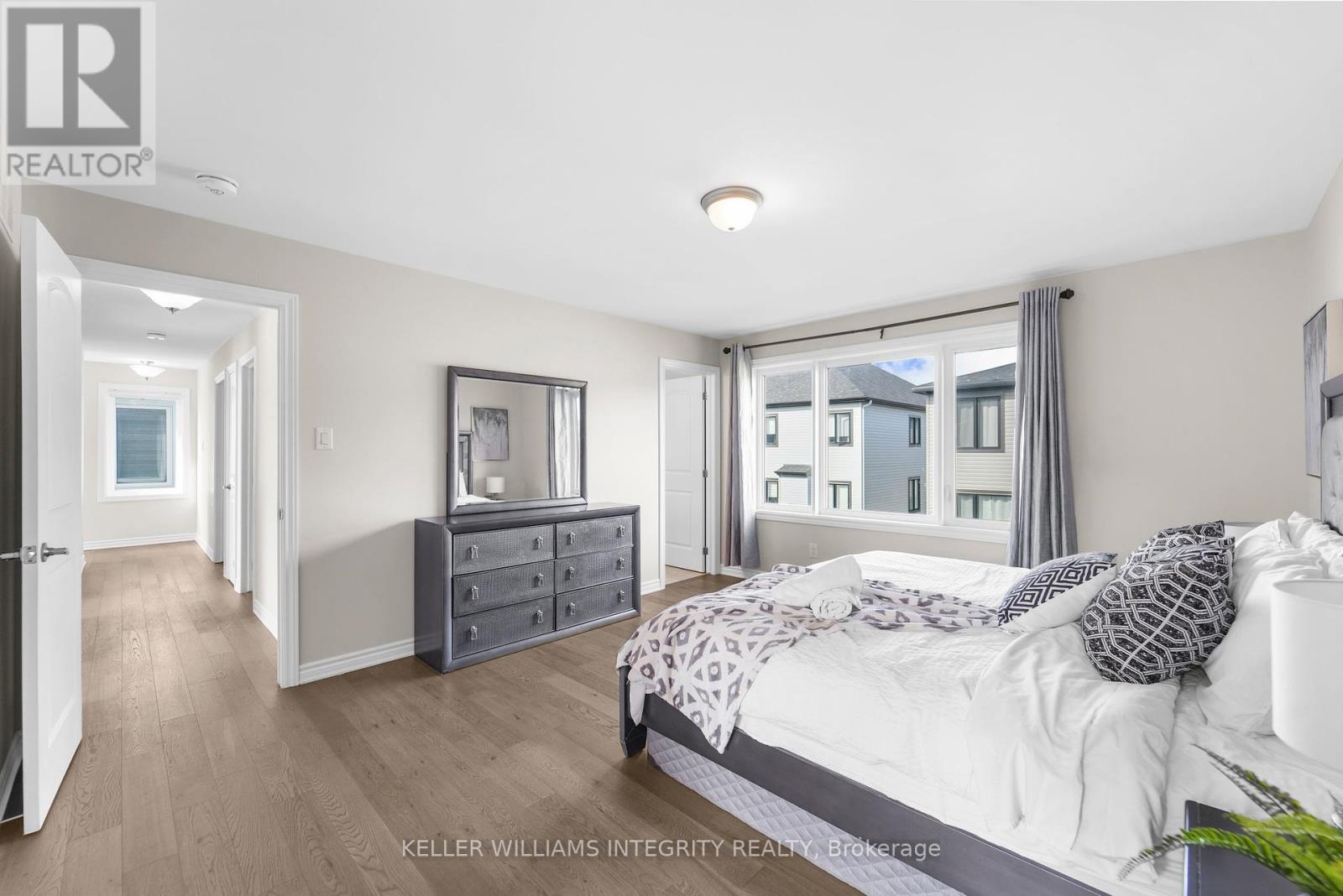 724 Vennecy Terrace, Ottawa, Ontario  K1W 0N3 - Photo 18 - X12183483