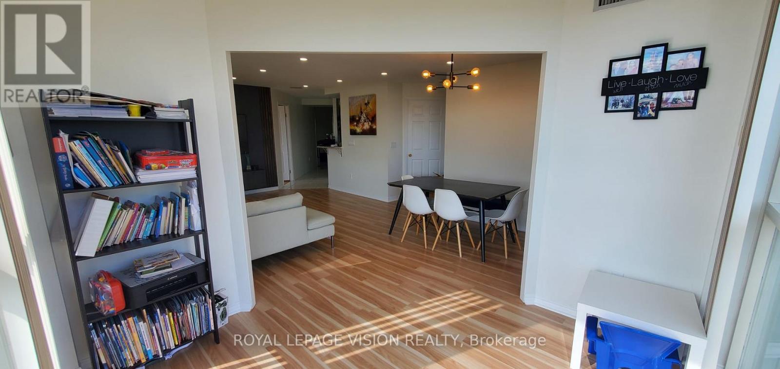 501 - 7 Concorde Place, Toronto, Ontario  M3C 3N4 - Photo 10 - C12183471