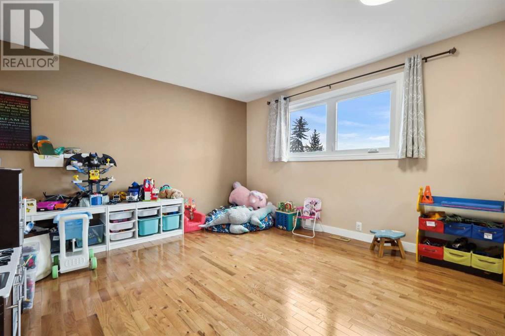 83 Berkley Rise Nw, Calgary, Alberta  T3K 1A6 - Photo 19 - A2211994