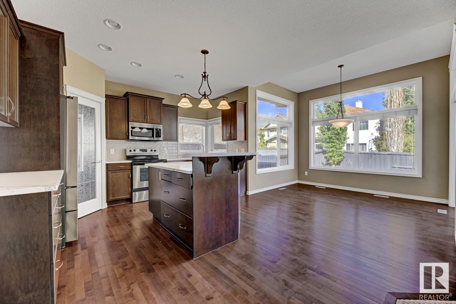 3105 Tredger Pl Nw, Edmonton, Alberta  T6R 3P3 - Photo 21 - E4439354