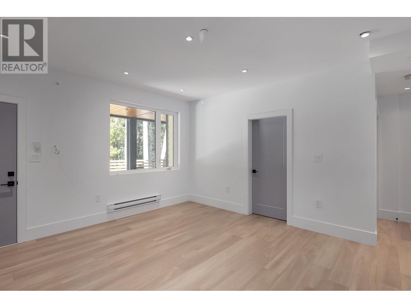 9113 Riverside Drive, Whistler, British Columbia  V8E 1M1 - Photo 30 - R2997708