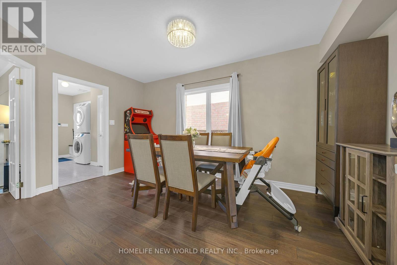 72 Ray Street, Markham, Ontario  L3R 4R5 - Photo 5 - N12183464