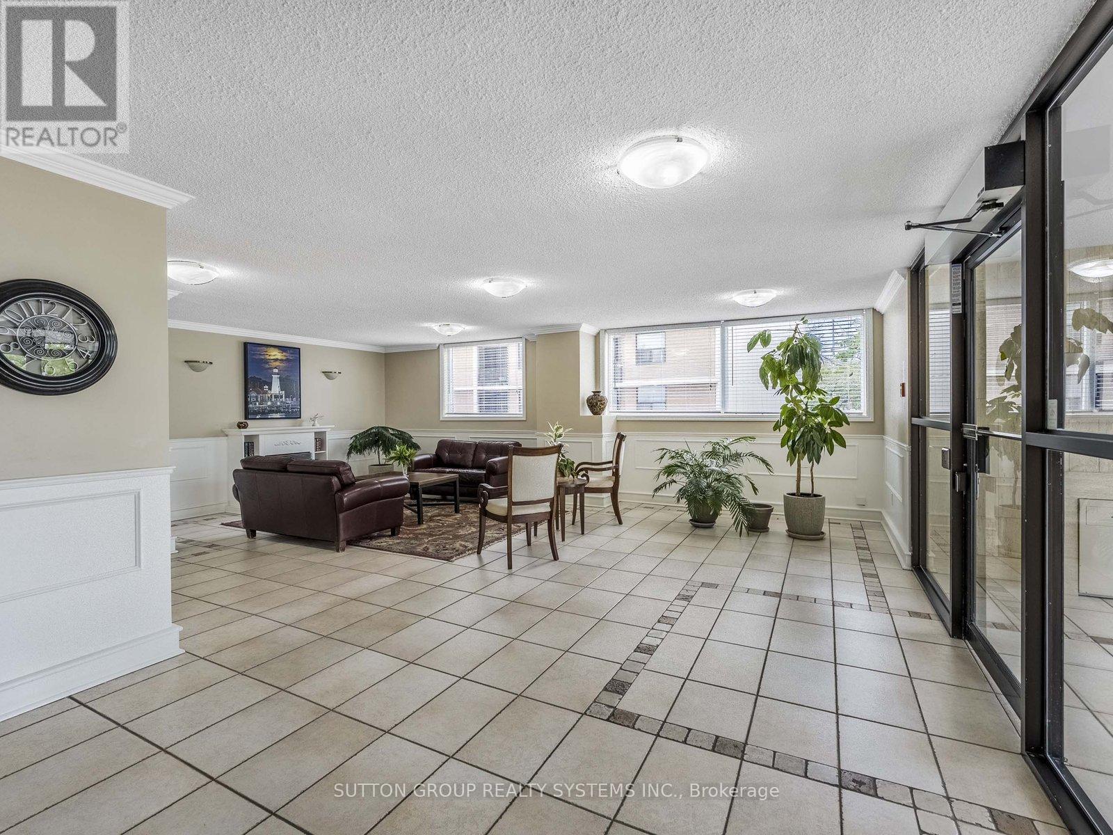 503 - 39 Stavebank Road, Mississauga, Ontario  L5G 4N7 - Photo 26 - W12183480