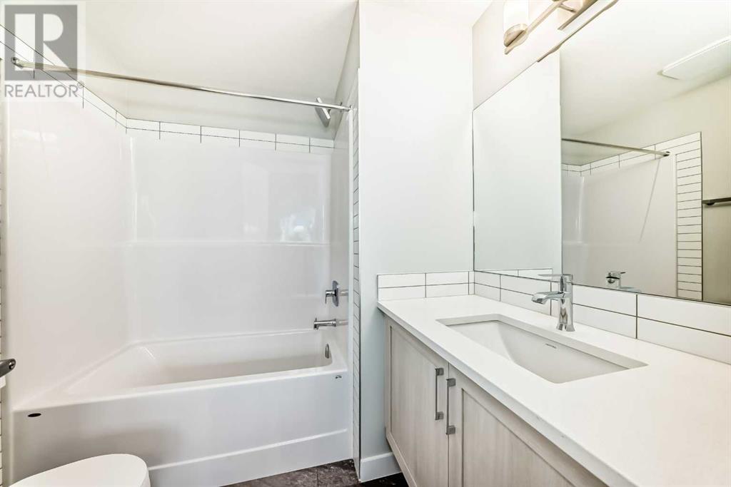 811 Sage Hill Grove Nw, Calgary, Alberta  T3R 2A2 - Photo 31 - A2215199