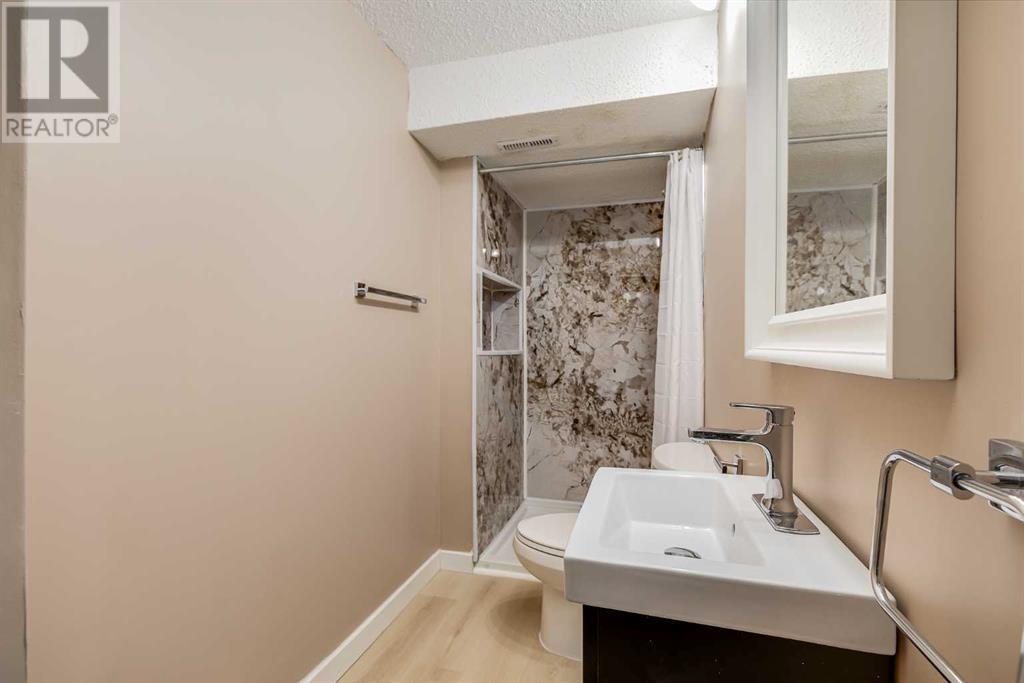 327 Arbour Grove Close Nw, Calgary, Alberta  T3G 4J3 - Photo 31 - A2216765