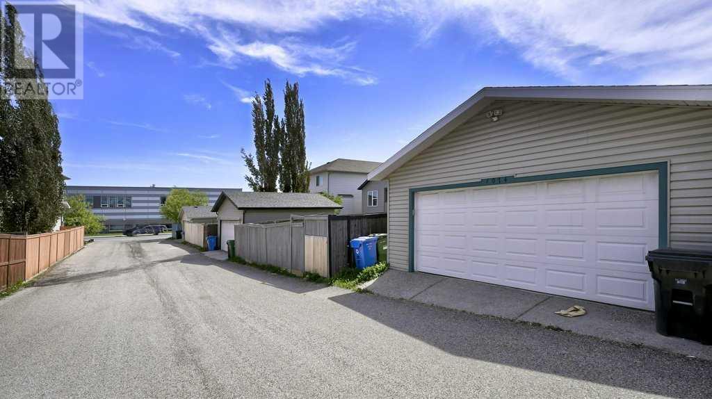 1074 Everridge Drive Sw, Calgary, Alberta  T2Y 4X3 - Photo 39 - A2224269