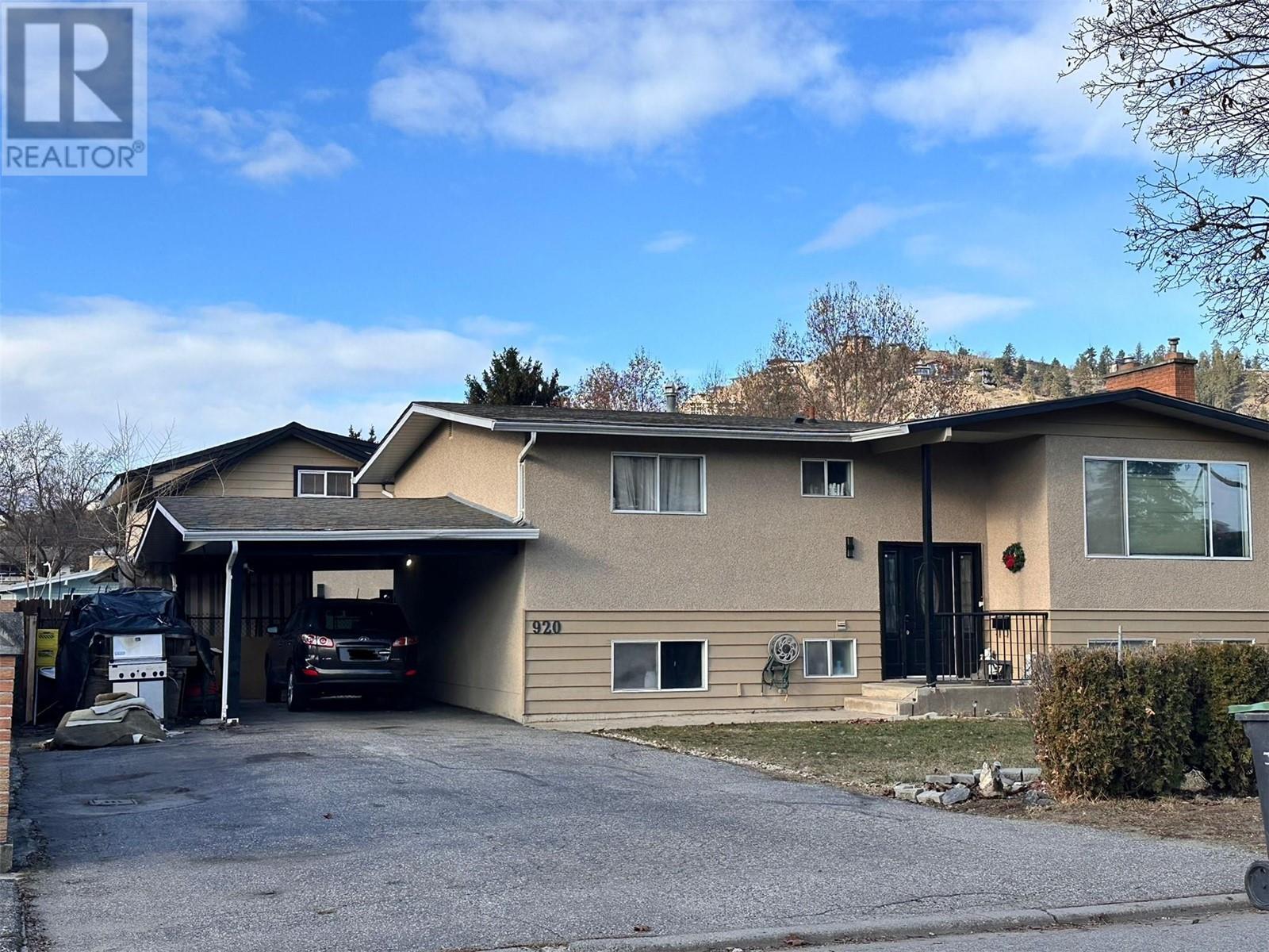 920 Pitcairn Court, Kelowna, British Columbia