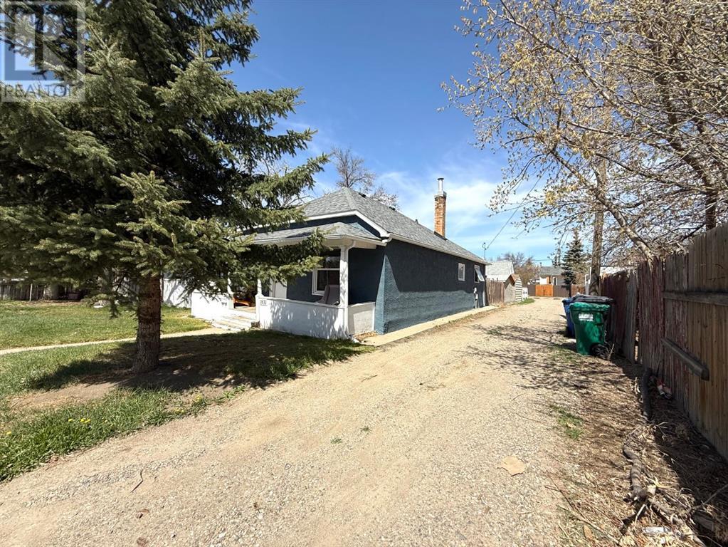 Property at 1831 5 Avenue N image 3